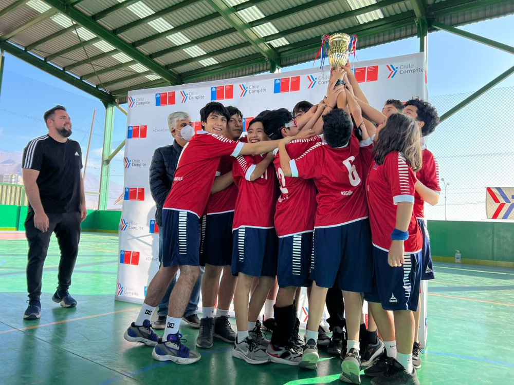 Equipos de Handball del Colegio Hispano Británico obtienen primer lugar comunal y regional en los Juegos Deportivos Escolares 2022