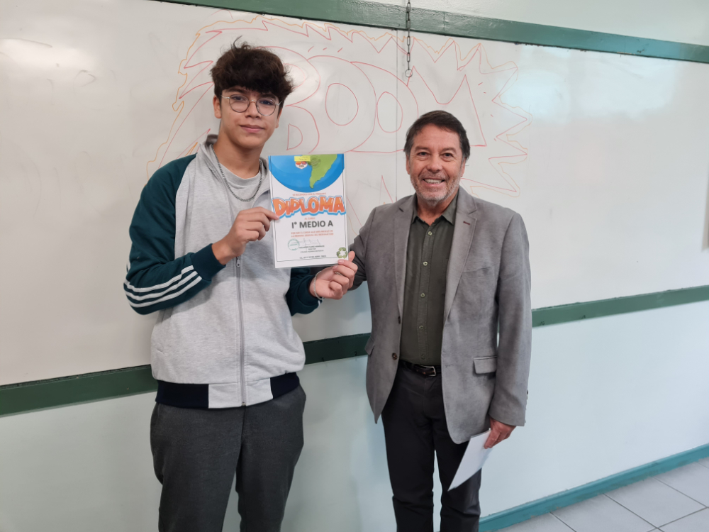 Reconocimiento a los cursos que más reciclaron en “La Semana del reciclaje CHB”