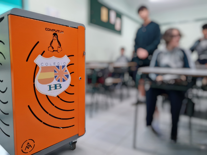 Plan Piloto: “Digitalizando nuestras aulas”