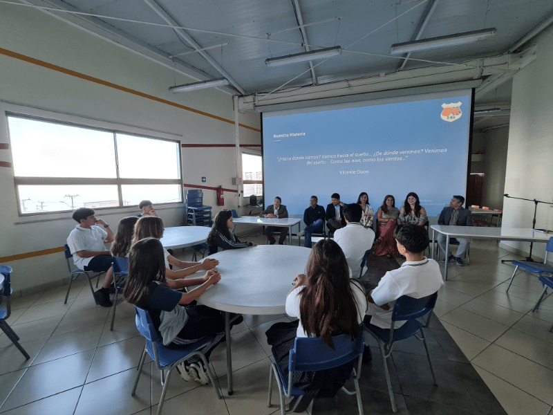 Nuestro Director da la bienvenida a los nuevos estudiantes del Colegio Hispano Británico