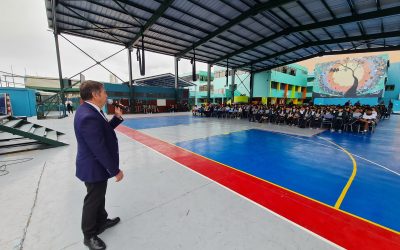 Acto Cívico de las Glorias Navales y el Combate Naval de Iquique organizado por el nivel 8° Básico