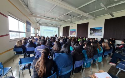 Funcionarios de CHB y JHB participan en charla informativa sobre la Ley Karin
