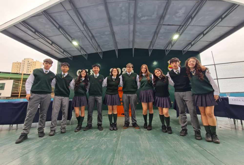 Estudiantes protagonizan debate de listas candidatas al Centro de Estudiantes 2026