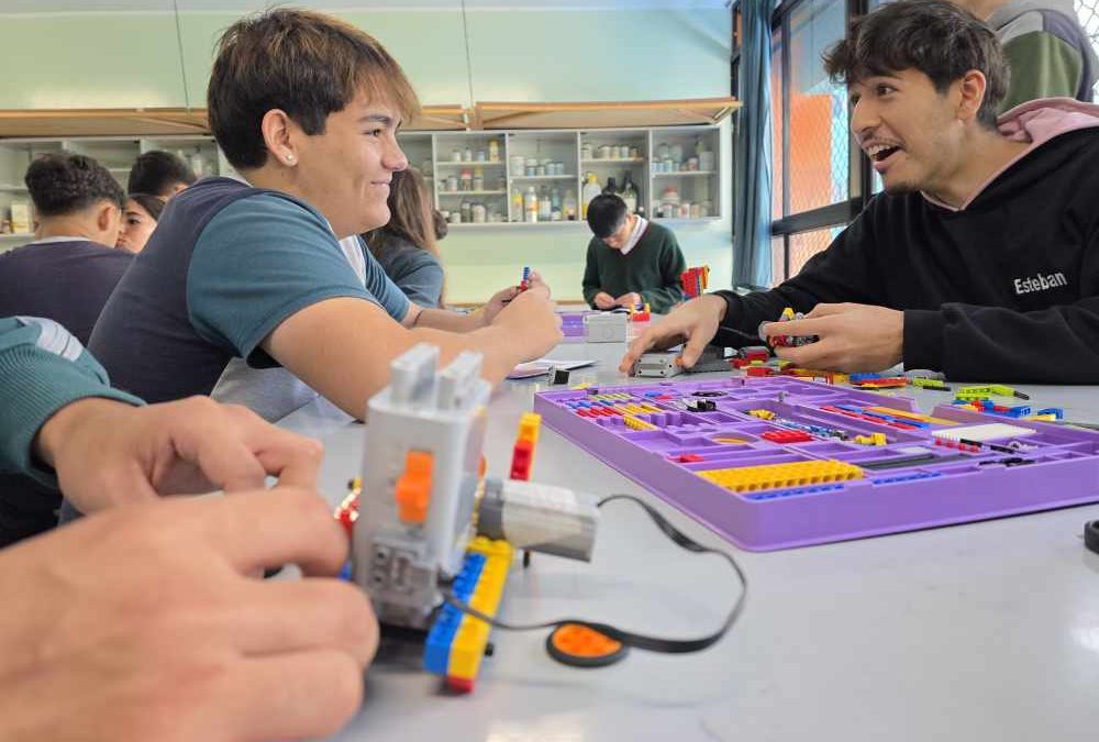 ¡Aprender Física también significa experimentar!