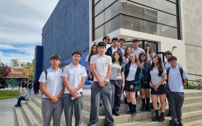 Estudiantes participan en la Cumbre de Ciencias de la Universidad Arturo Prat